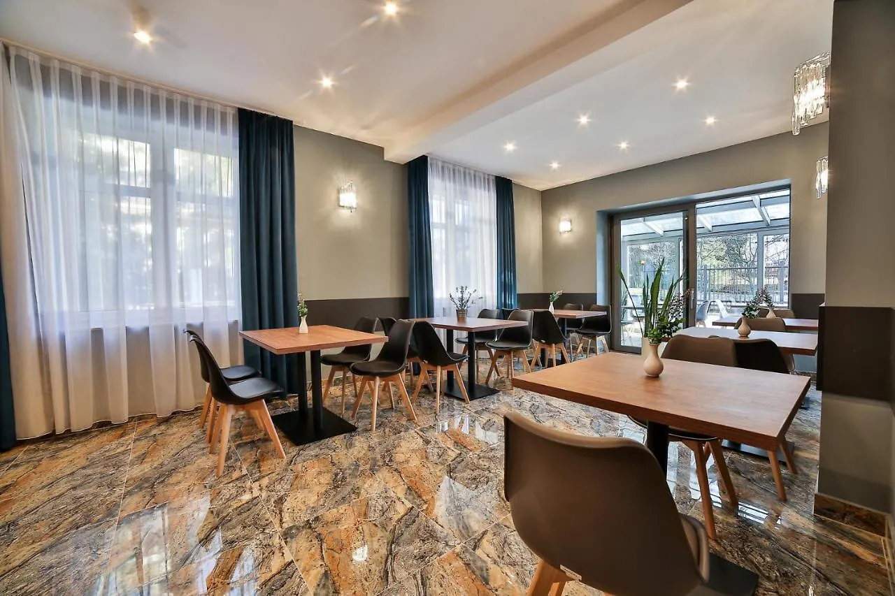 Narciarski Dworek Zakopane Bed & Breakfast